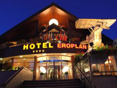 Hotel Eroplan Roznov pod Radhostem Exterior photo